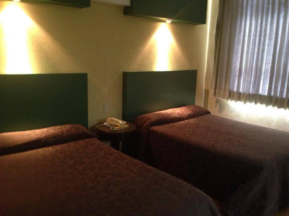 Motel La Fortuna Fresnillo 外观 照片